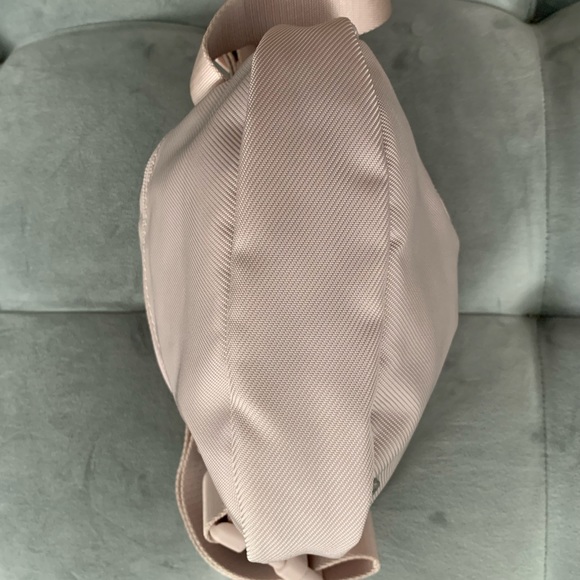 ORIGINAL OG Lululemon Everywhere Belt Bag Misty Pink - Picture 6 of 15